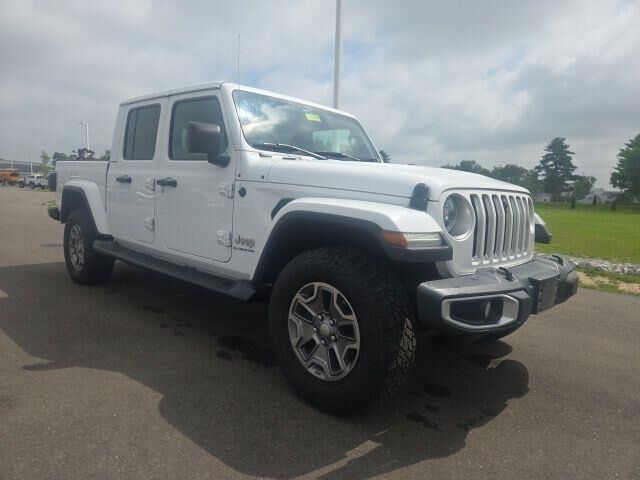 2022 Jeep Gladiator Overland