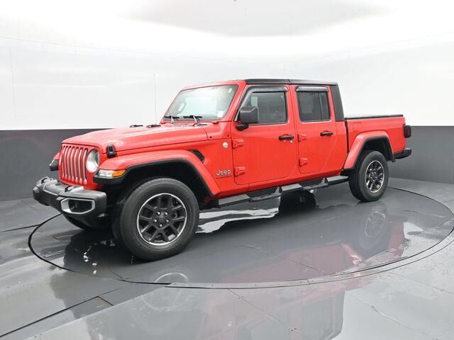 2023 Jeep Gladiator Overland — photo 1 of 13