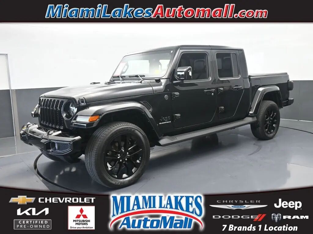 2023 Jeep Gladiator Overland — photo 1 of 13