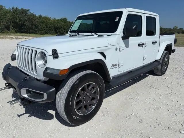 2020 Jeep Gladiator Overland — photo 1 of 13