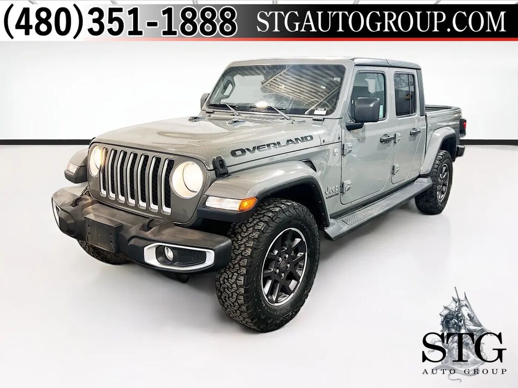 2022 Jeep Gladiator Overland — photo 1 of 13