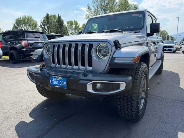 2020 Jeep Gladiator Overland — photo 1 of 13
