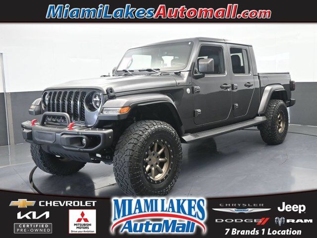 2020 Jeep Gladiator Overland — photo 1 of 1