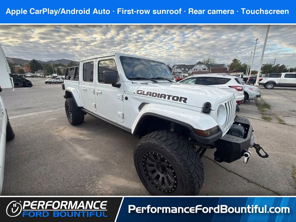 2021 Jeep Gladiator Sport — photo 1 of 13