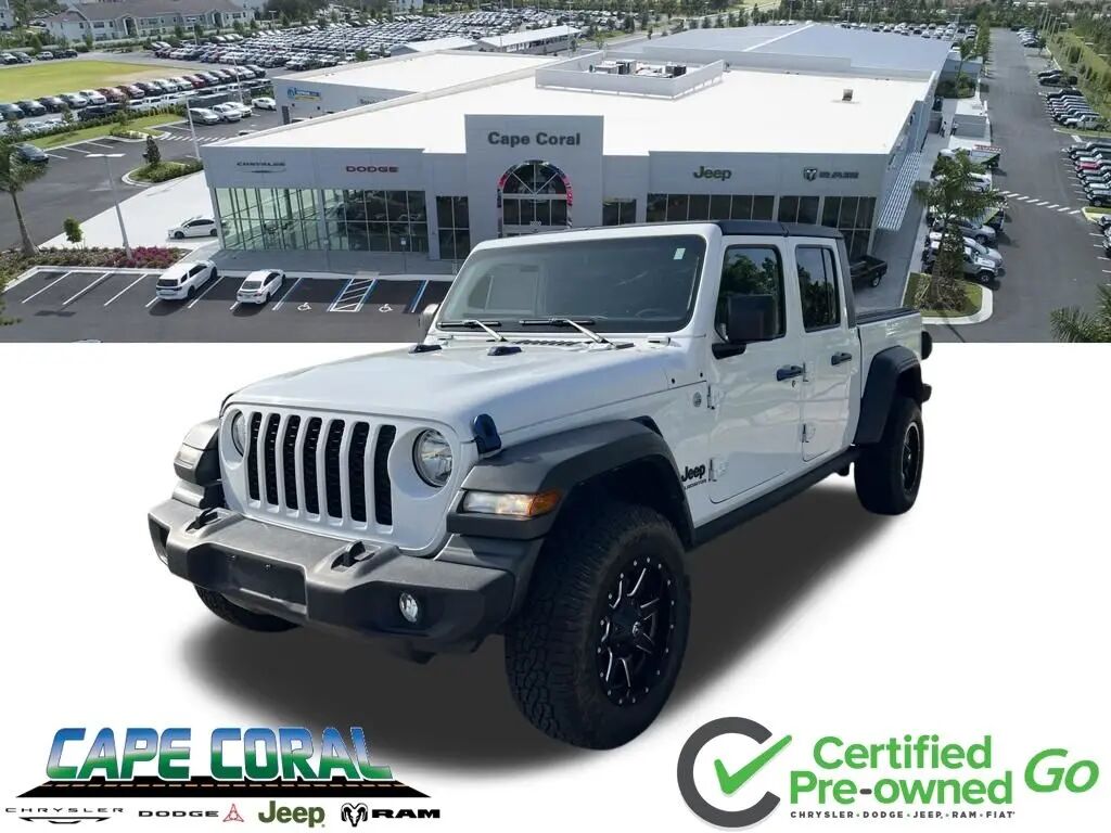 2020 Jeep Gladiator Sport — photo 1 of 12