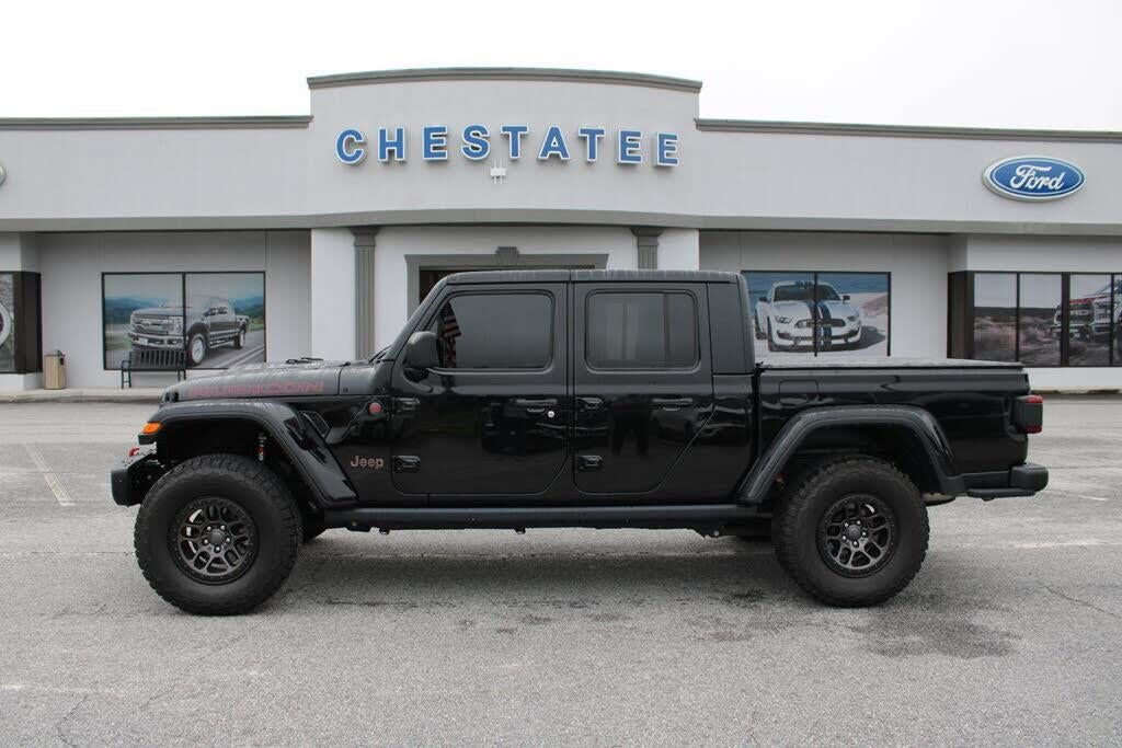 2022 Jeep Gladiator Rubicon — photo 1 of 27