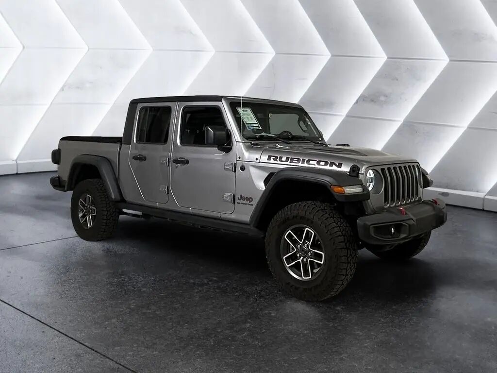 2020 Jeep Gladiator Rubicon — photo 1 of 13