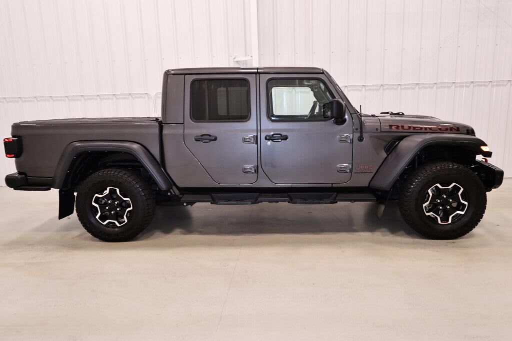 2023 Jeep Gladiator Rubicon — photo 1 of 12