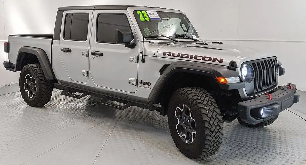 2023 Jeep Gladiator Rubicon — photo 1 of 16