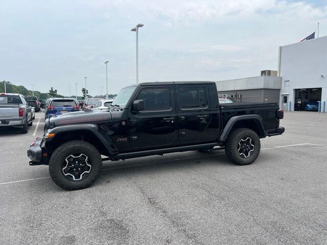 2020 Jeep Gladiator Launch Edition — photo 1 of 13