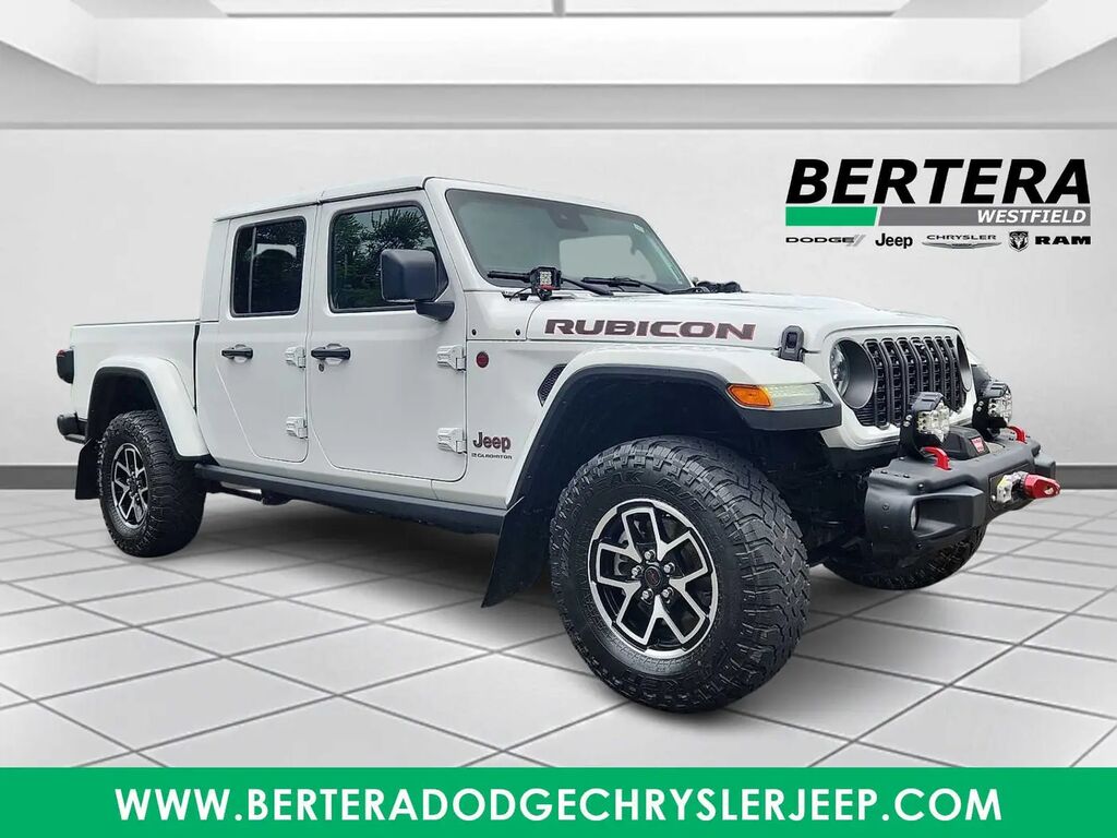 2024 Jeep Gladiator Rubicon X — photo 1 of 13