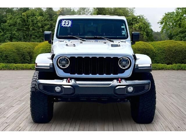 2023 Jeep Gladiator Rubicon — photo 1 of 12