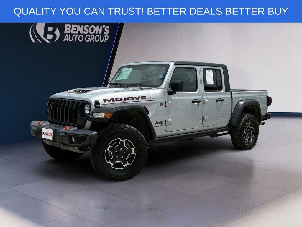 2023 Jeep Gladiator Mojave — photo 1 of 13