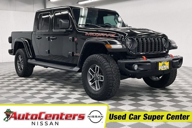 2024 Jeep Gladiator Mojave — photo 1 of 12