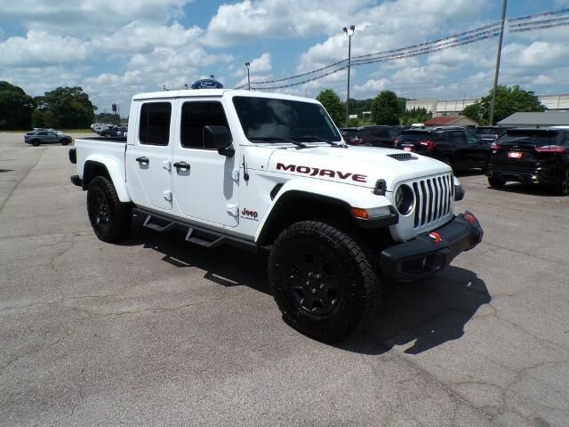 2021 Jeep Gladiator Mojave — photo 1 of 26
