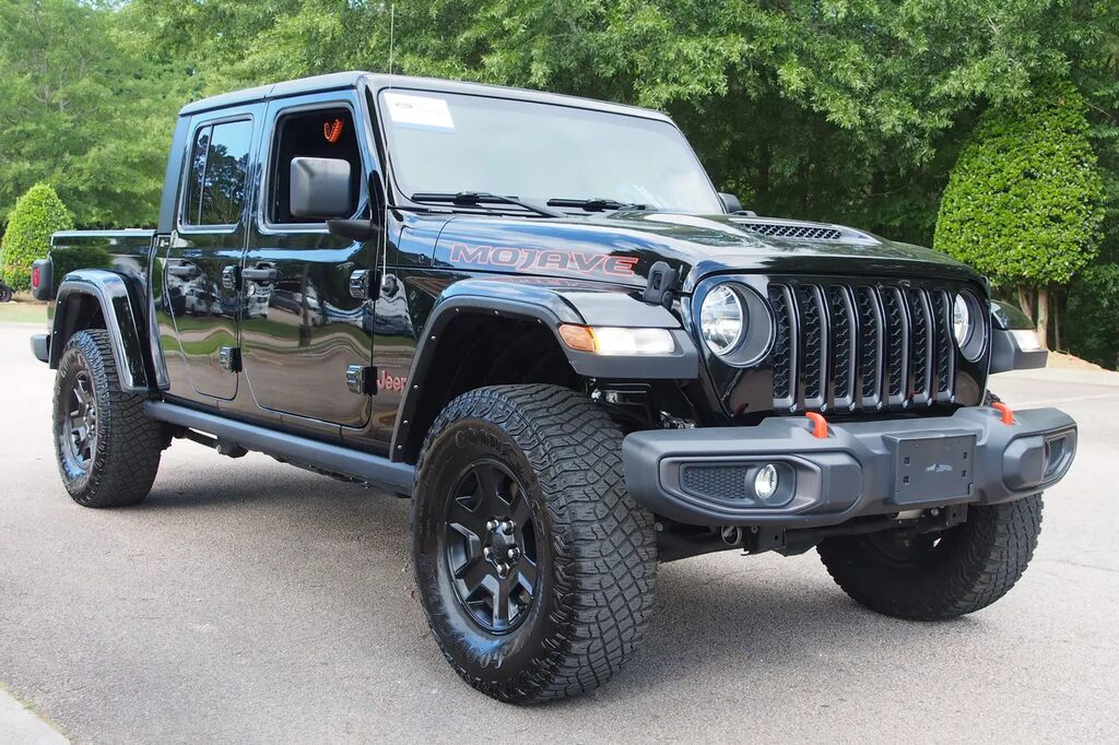 2022 Jeep Gladiator Mojave — photo 1 of 28