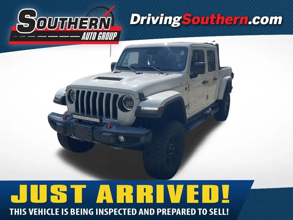 2023 Jeep Gladiator Mojave — photo 1 of 8