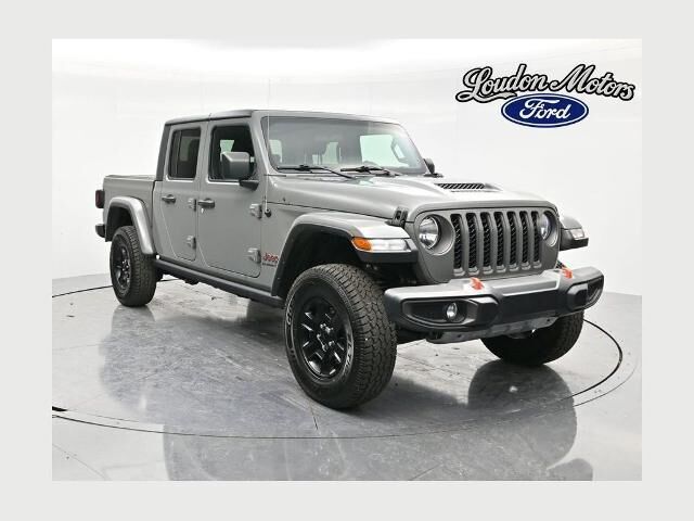 2021 Jeep Gladiator Mojave — photo 1 of 17