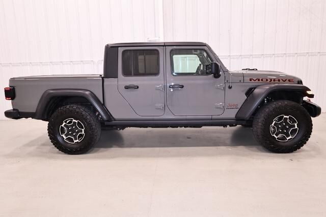 2021 Jeep Gladiator Mojave — photo 1 of 23