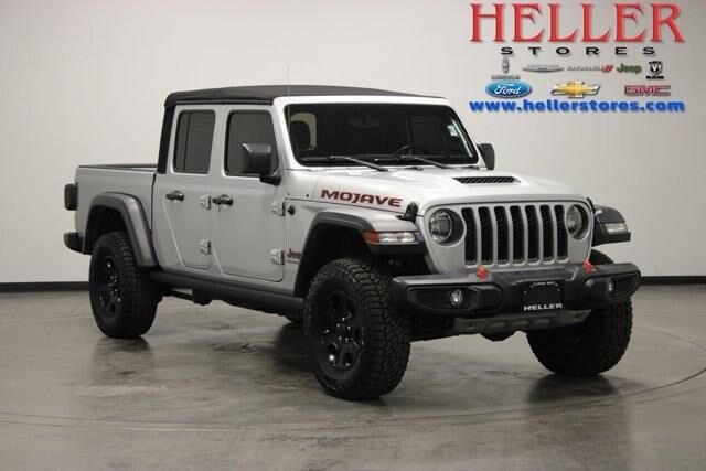 2023 Jeep Gladiator Mojave — photo 1 of 12
