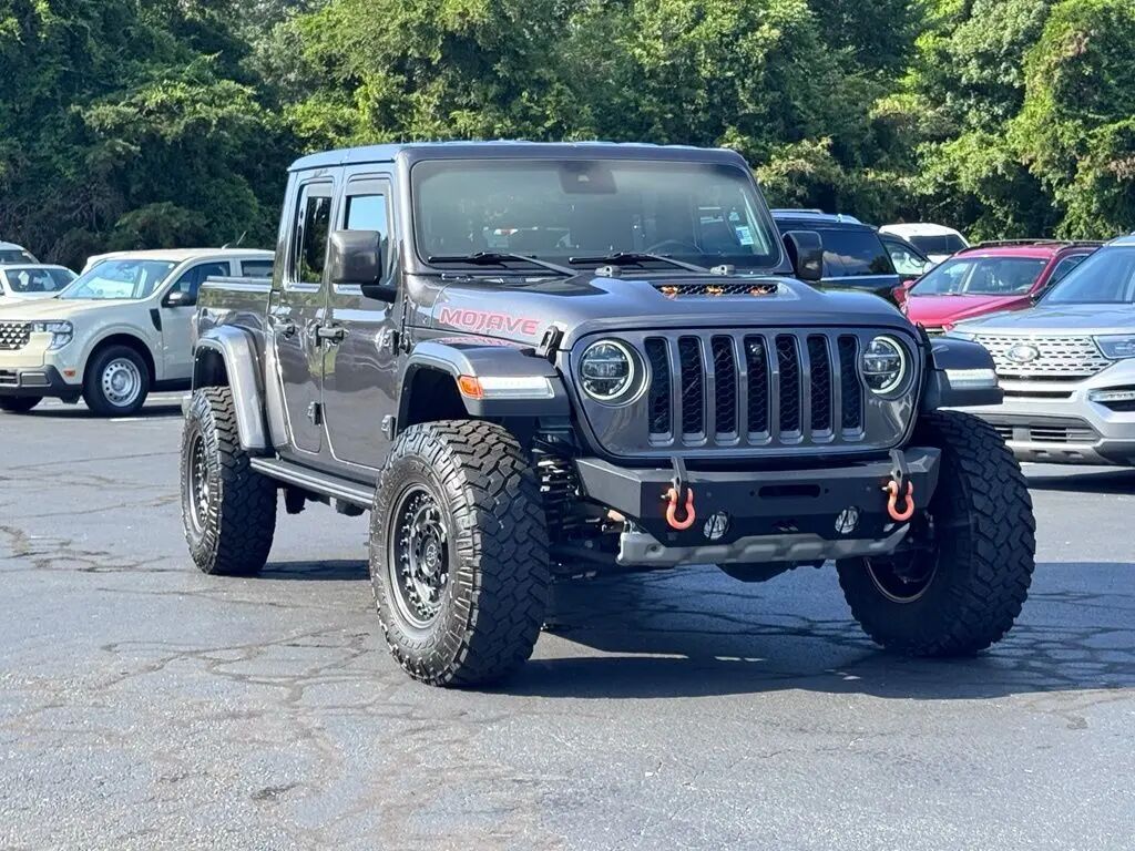 2021 Jeep Gladiator Mojave — photo 1 of 25