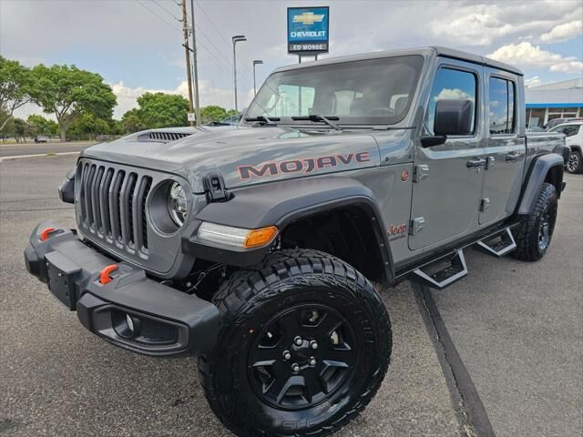 2022 Jeep Gladiator Mojave — photo 1 of 26