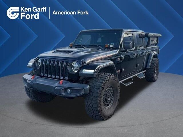 2021 Jeep Gladiator Mojave — photo 1 of 39
