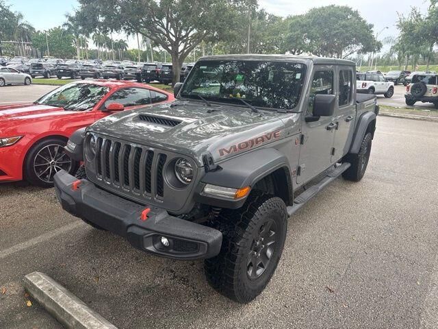 2021 Jeep Gladiator Mojave — photo 1 of 42