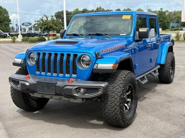 2021 Jeep Gladiator Mojave — photo 1 of 26