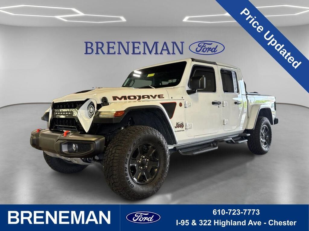2022 Jeep Gladiator Mojave — photo 1 of 3