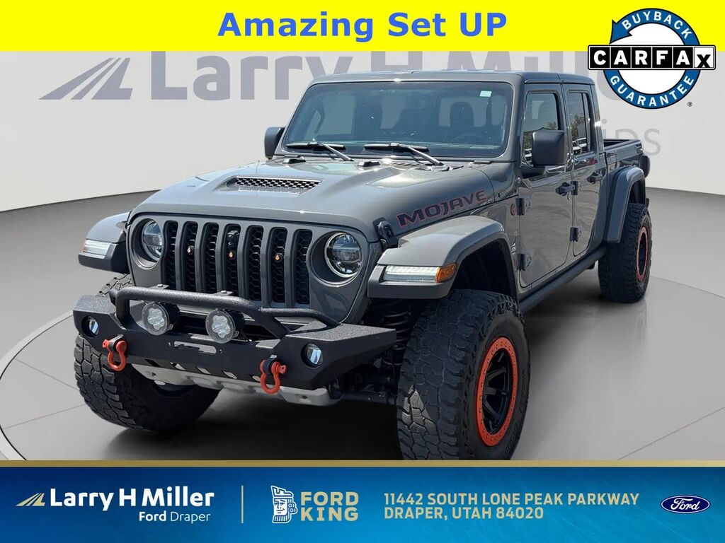 2020 Jeep Gladiator Mojave — photo 1 of 13