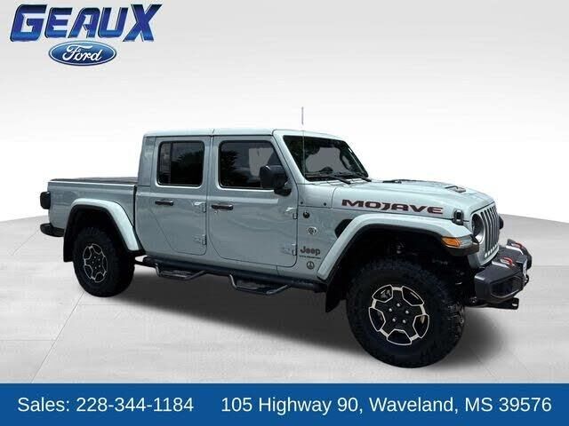 2023 Jeep Gladiator Mojave — photo 1 of 1