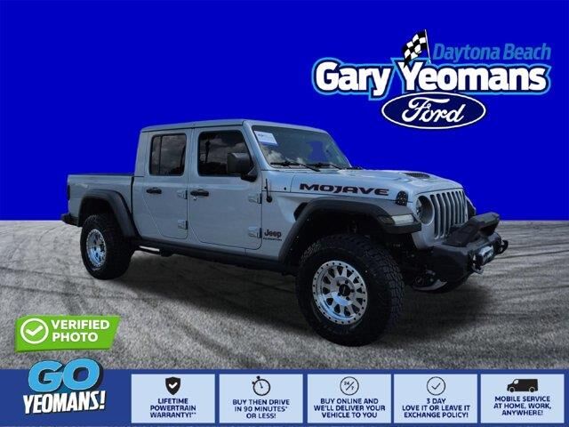 2022 Jeep Gladiator Mojave — photo 1 of 4