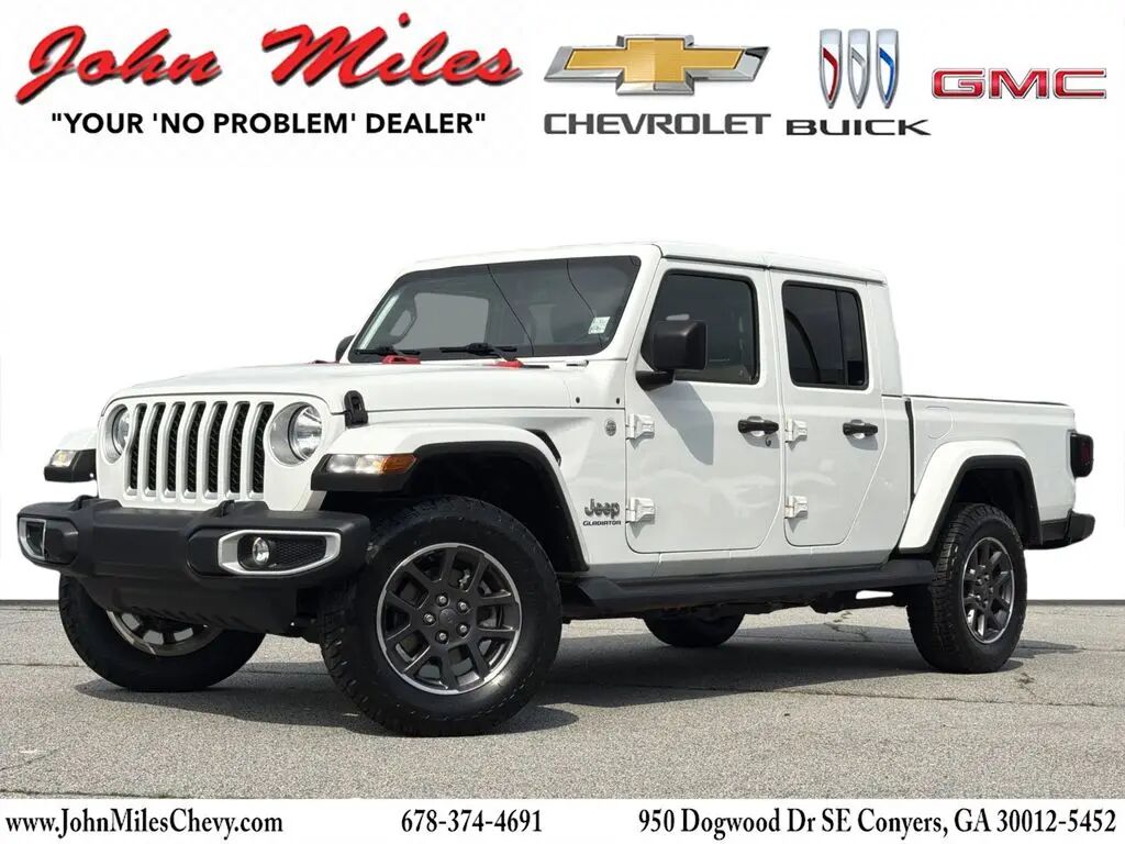 2021 Jeep Gladiator Overland — photo 1 of 12