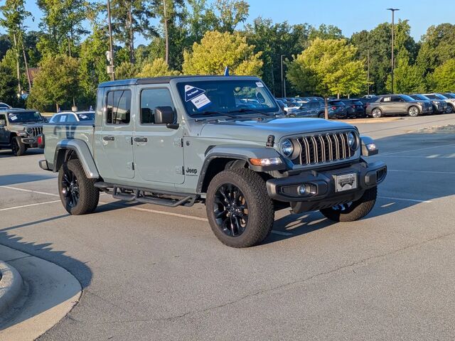 2025 Jeep Gladiator Sport