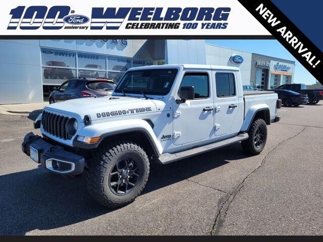 2025 Jeep Gladiator Sport — photo 1 of 13