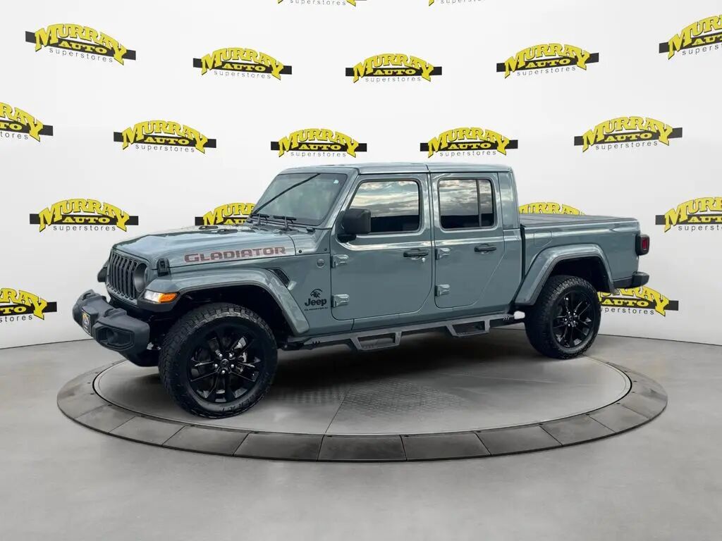 2025 Jeep Gladiator Sport — photo 1 of 15