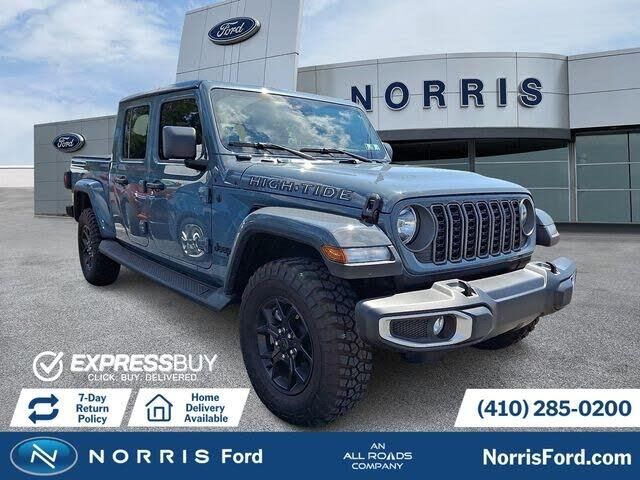 2025 Jeep Gladiator Sport — photo 1 of 5