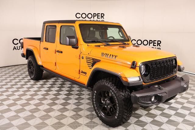 2025 Jeep Gladiator Sport