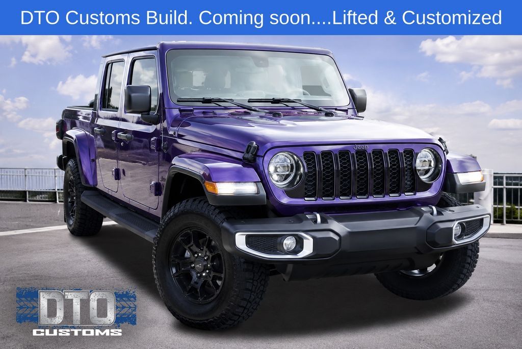 2026 Jeep Gladiator Texas Trail — photo 1 of 13