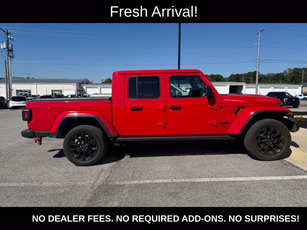 2025 Jeep Gladiator Nighthawk — photo 1 of 13