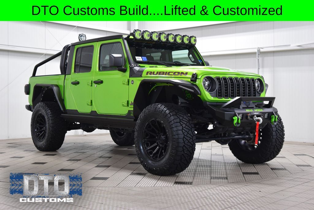 2025 Jeep Gladiator Rubicon — photo 1 of 13