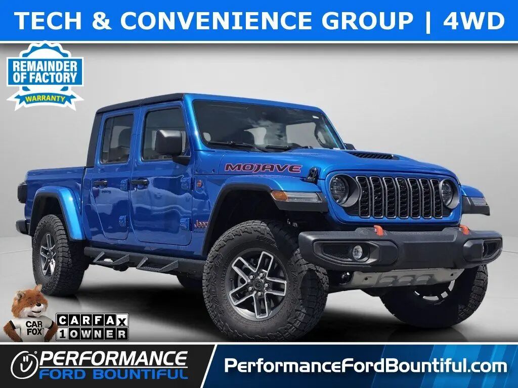 2025 Jeep Gladiator Mojave — photo 1 of 15