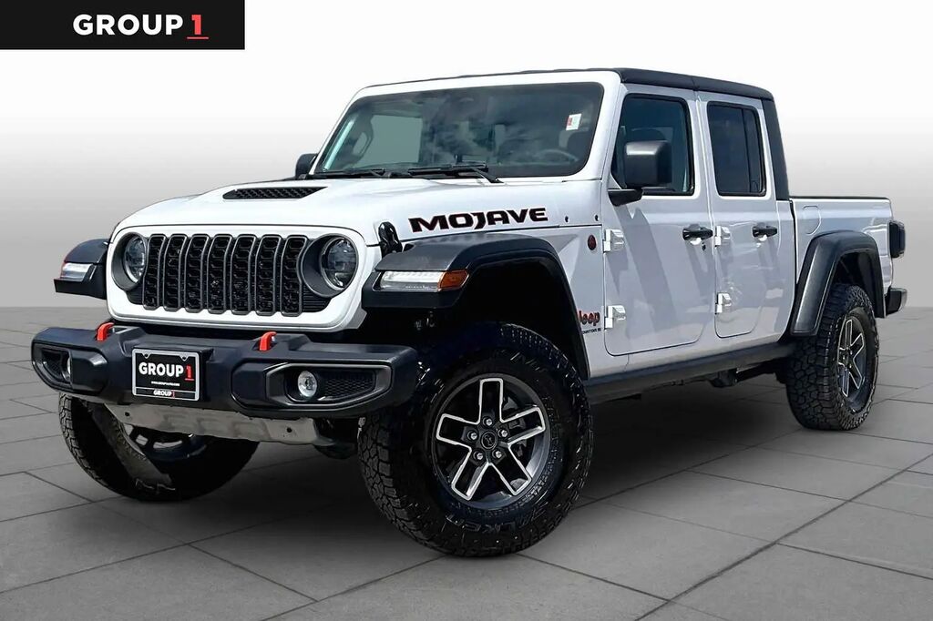2026 Jeep Gladiator Mojave — photo 1 of 25