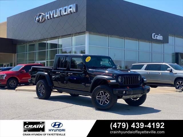 2026 Jeep Gladiator Mojave — photo 1 of 13