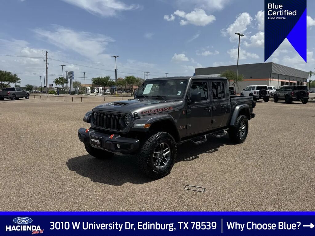 2025 Jeep Gladiator Mojave — photo 1 of 11