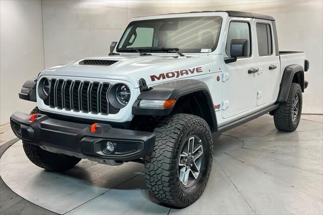 2026 Jeep Gladiator Mojave — photo 1 of 2