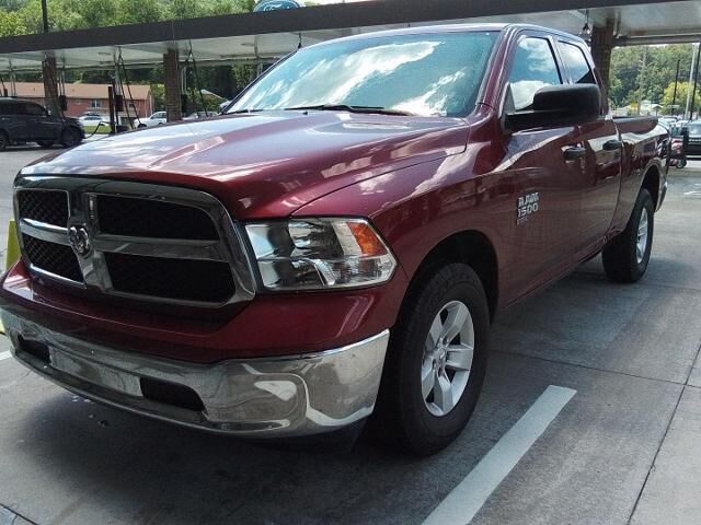 2024 Ram 1500 Classic SLT