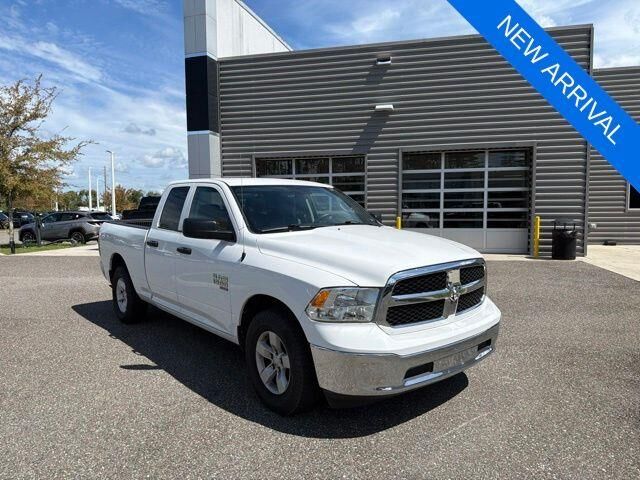 2024 Ram 1500 Classic SLT