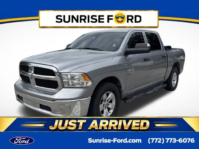 2023 Ram 1500 Classic SLT